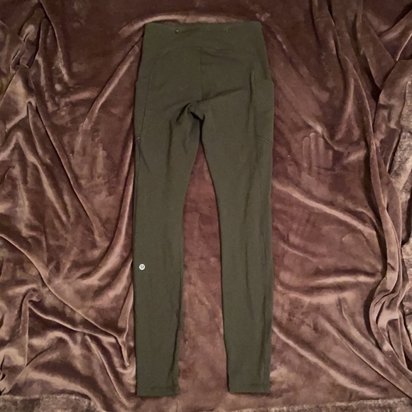 Lululemon Fast and Free tight in dark olive size 4 - Picture 2 of 4